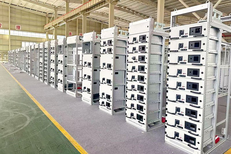 10-Main Components of a Paralleling Swithchgear