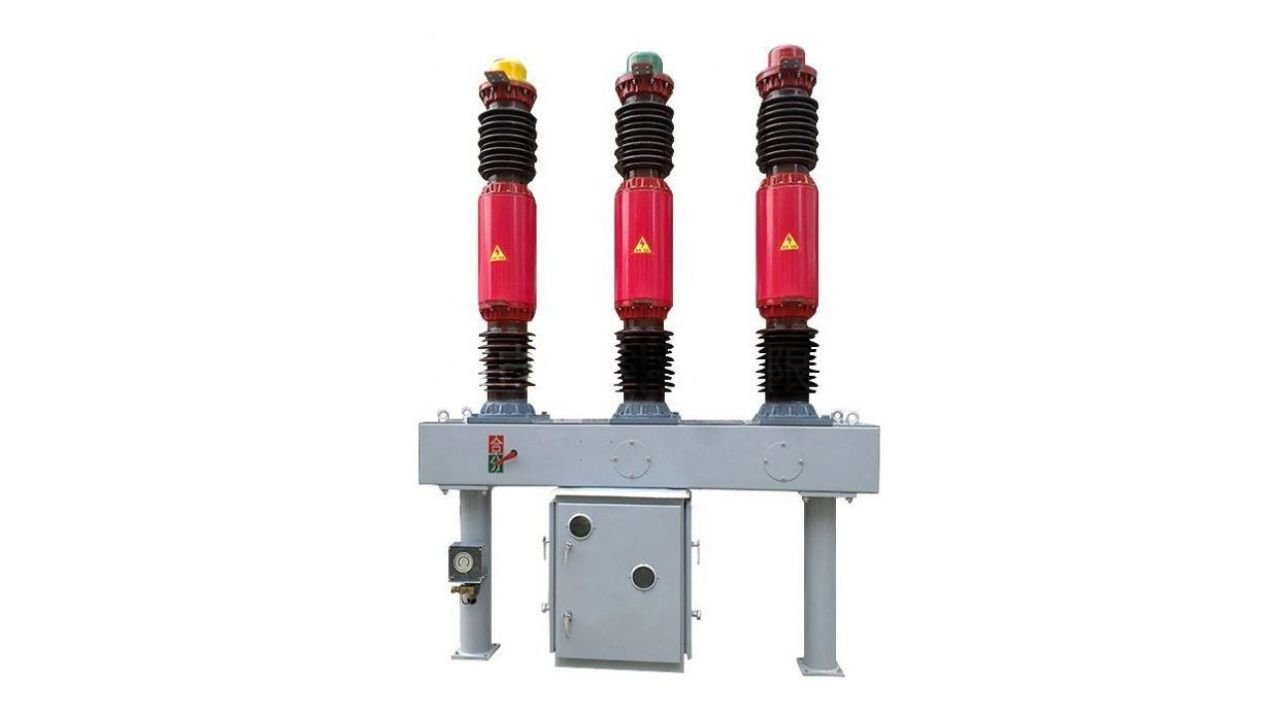 Construction of SF6 Circuit Breaker